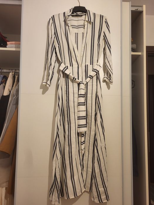 2 rochii zara marimea M  100 ron