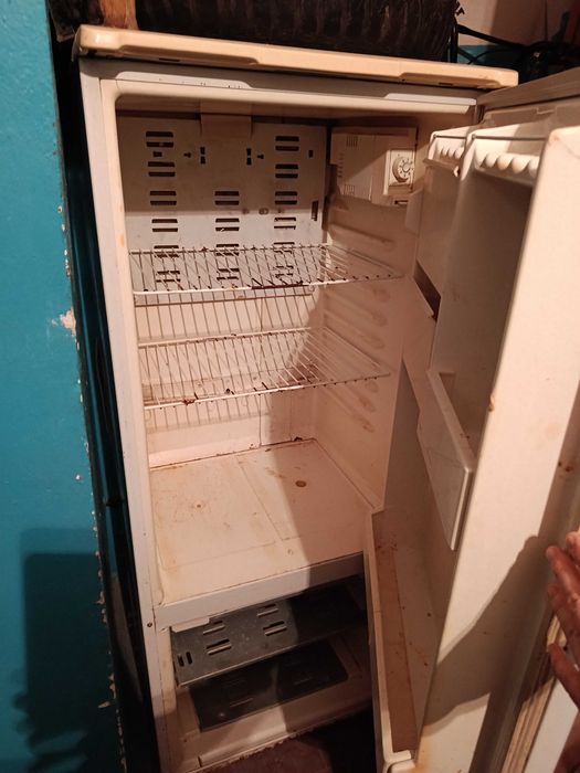 Холодильник в рабочем состоянии