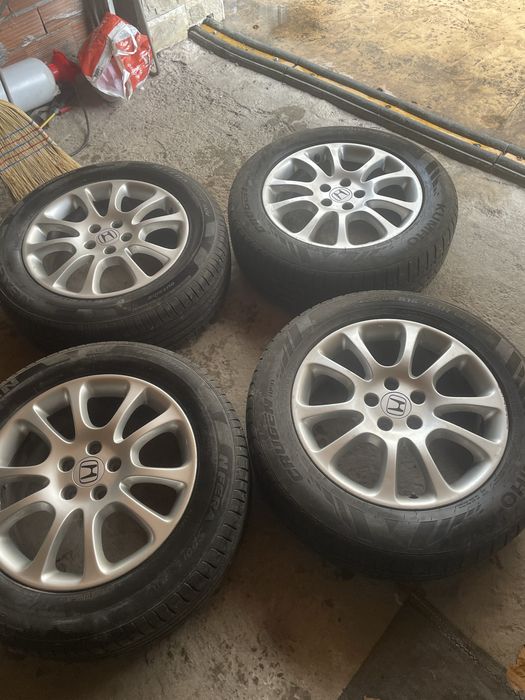 Оригинални Джанти 18 цола с нови летни гуми 225/60/18 за Honda CR-V 3