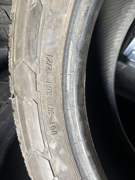 Гуми 17-ки цедки за бус