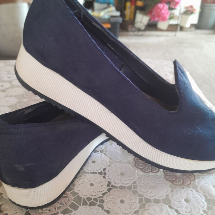 Vand pantofi dama 38