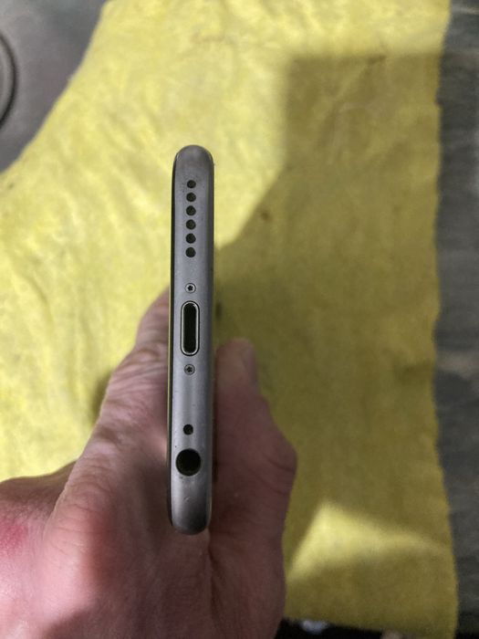 Айфон 6 s продам хорошее состаяние