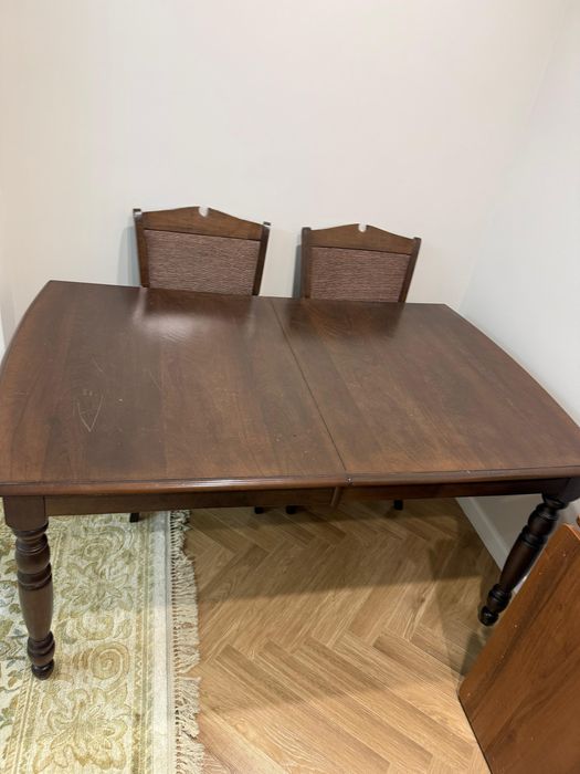 Продам гостевой стол