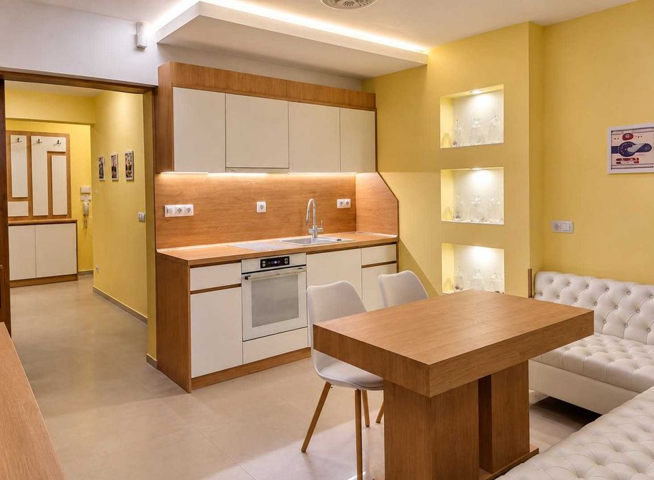Дава се под наем Тристаен апартамент в София, Витоша - 94 кв.м за 900 € - Снимка #1