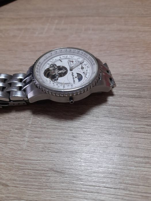 Мъжки автоматичен часовник