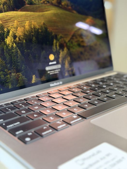 MacBook Air M1 / PhoneLab