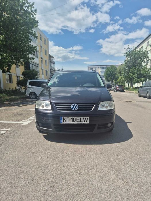 VOLKSWAGEN Touran 2004 — imagine 2