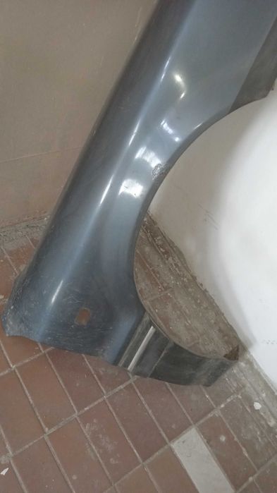 Крыло от машины Митсубиси Галант