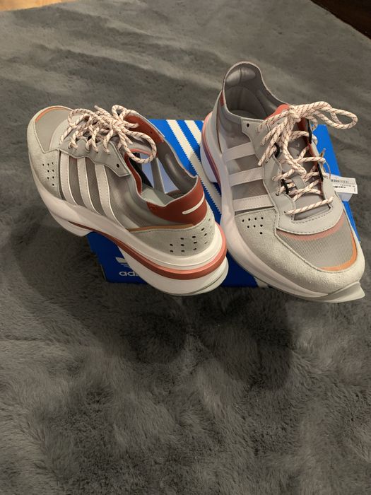 Adidași Adidas Esiod