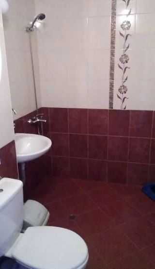 Дава се под наем Едностаен апартамент в София, Надежда 1 - 50 кв.м за 323.85 € - Снимка #3