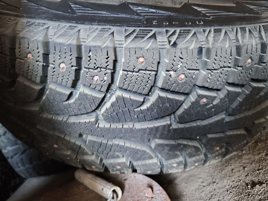 Запчасти, автошины, мерседес