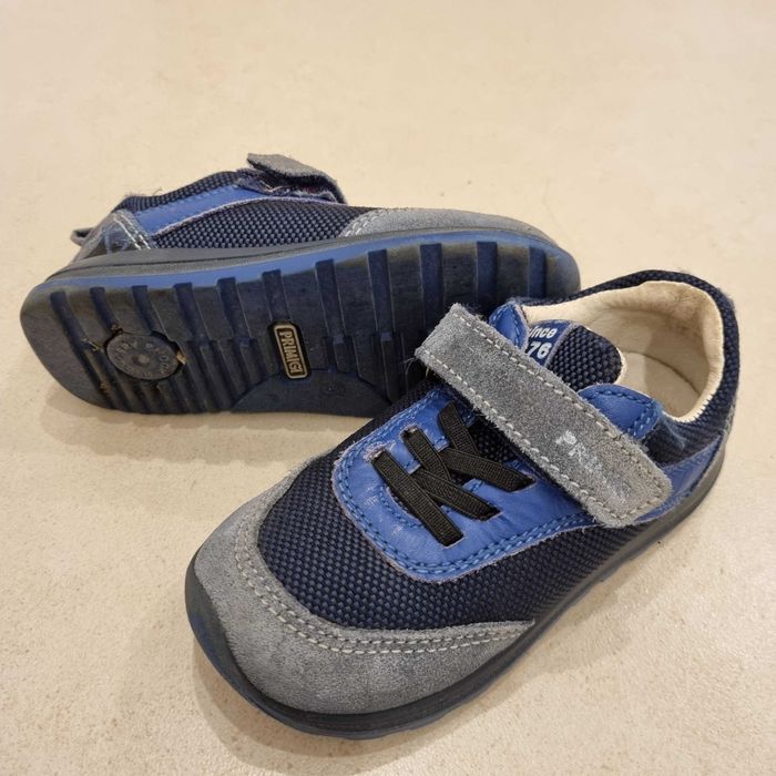 Papuci baietei marimea 24 Primigi