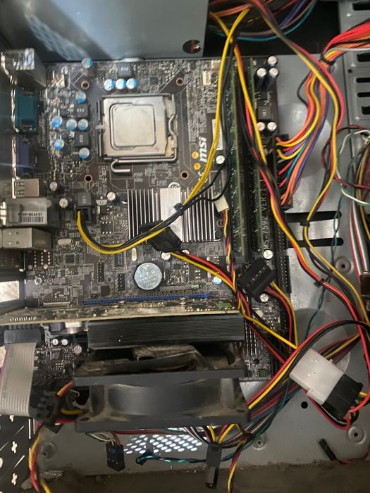 Продам компьютер на запчасти