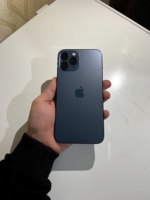 iPhone 12 PRO MAX в идеальном состоянии