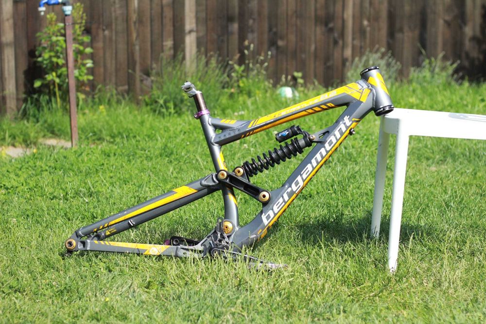 cadru bicicleta downhill bergamont stratline 8.2 dh