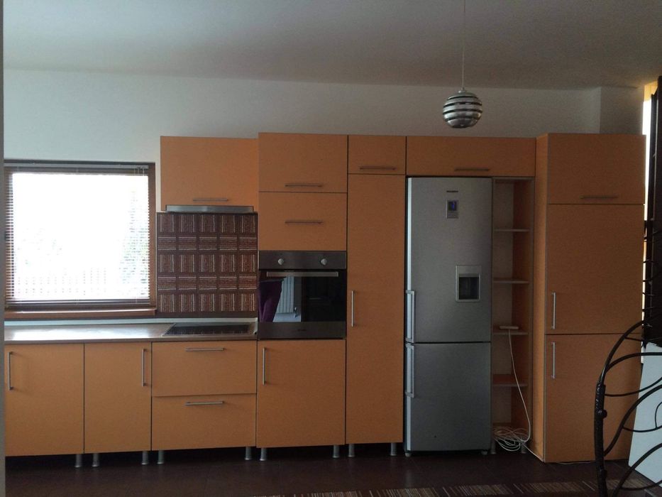 Inchiriez vila in Buna ziua, strada Macesului langa Lidl