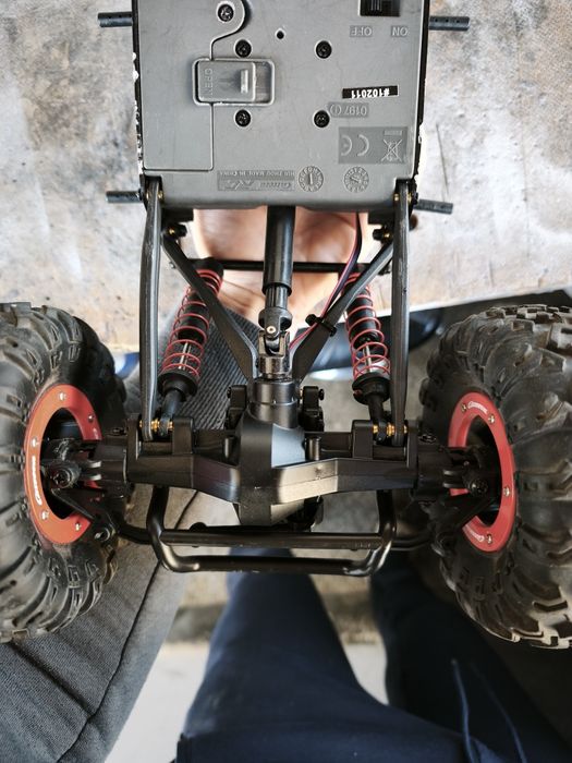 Радиоуправляща кола