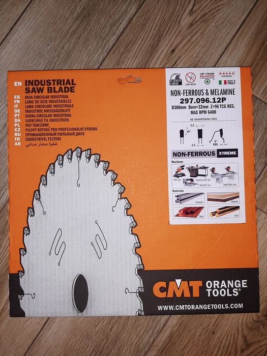 Panza circulara cromata CMT, pentru taiat PAL, MDF, 300x3.2x30, z 96