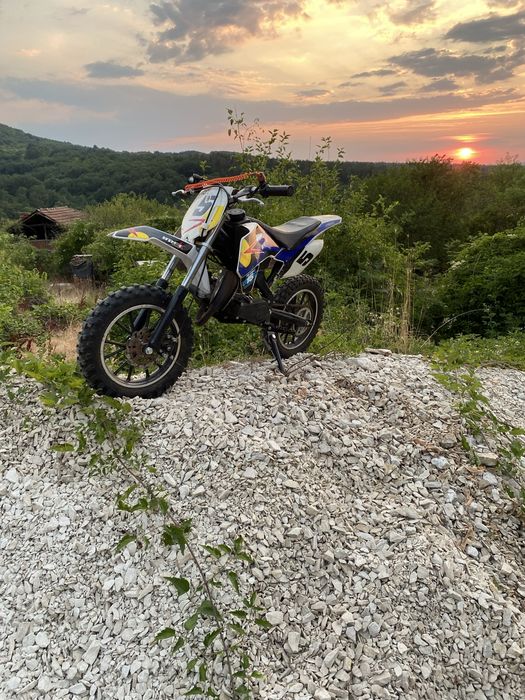 Детски кросов мотор