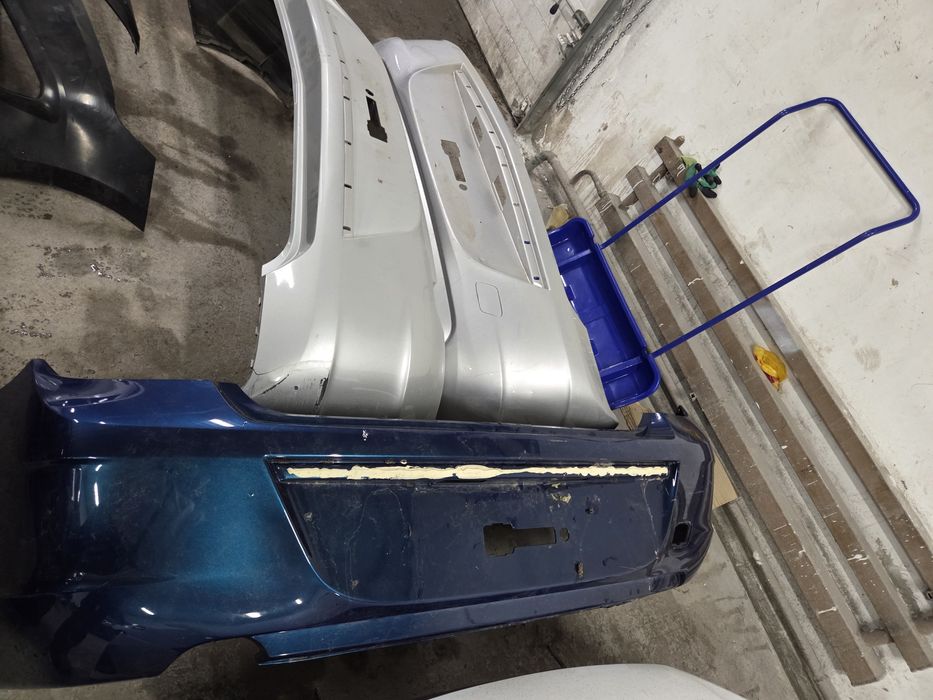 Бампер на коболть  Есть 3 шт