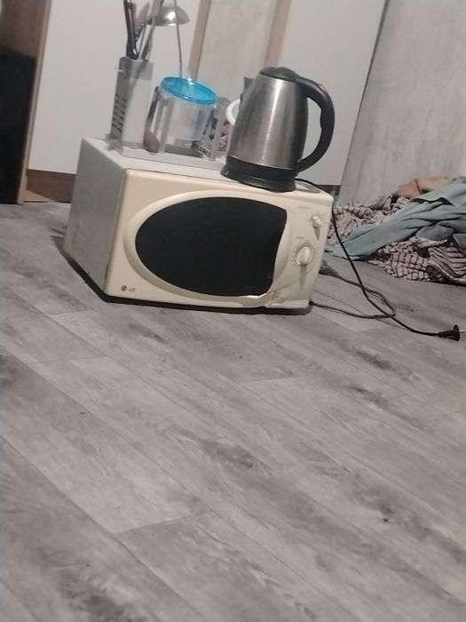 микровалновка продам