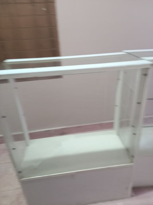 Полки стекланный