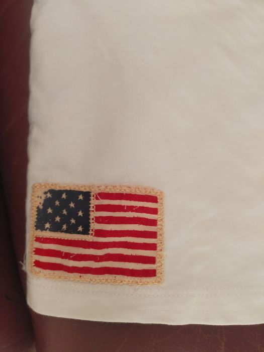 Vând pantaloni scurți U.S POLO ASSN mărimea 12