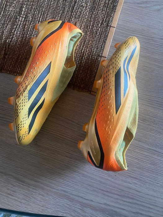 Ghete fotbal, adidas, puma, 250 buc.