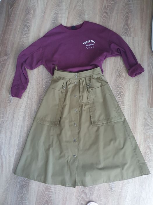 Fustă din lana 100%, material subțire, tip stofa