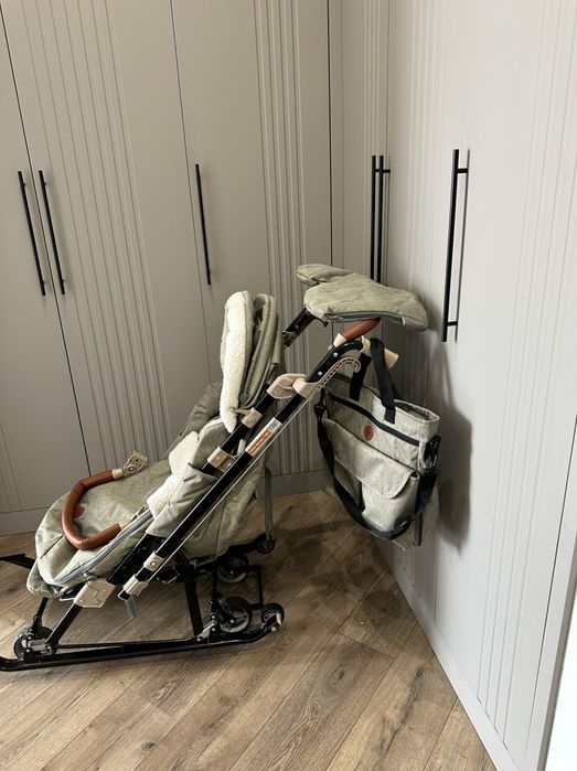 Санки-коляска детская