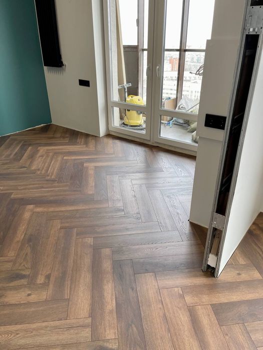 Laminat Decorativ Plintus Tarket