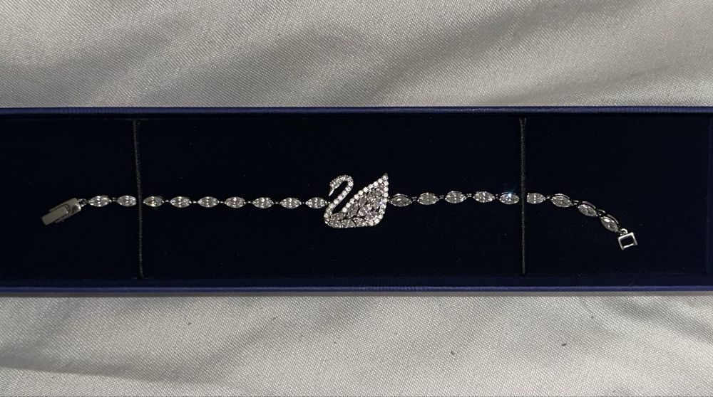 Гривна Swarowski 5200942