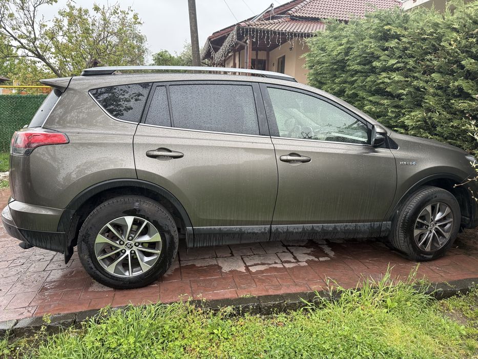 Toyota  RAV 4 hybrid de vanzare