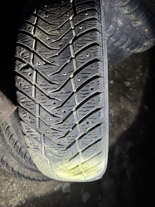 Шины Yokohama комплект