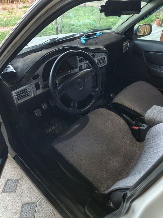 Nexia 2 sotiladi 2009