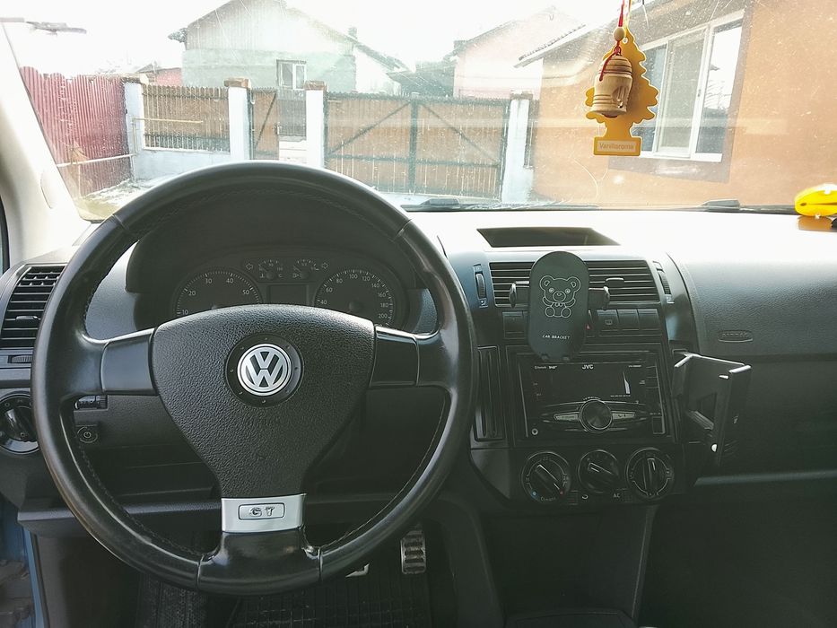 Volkswagen Polo benzină+ GPL