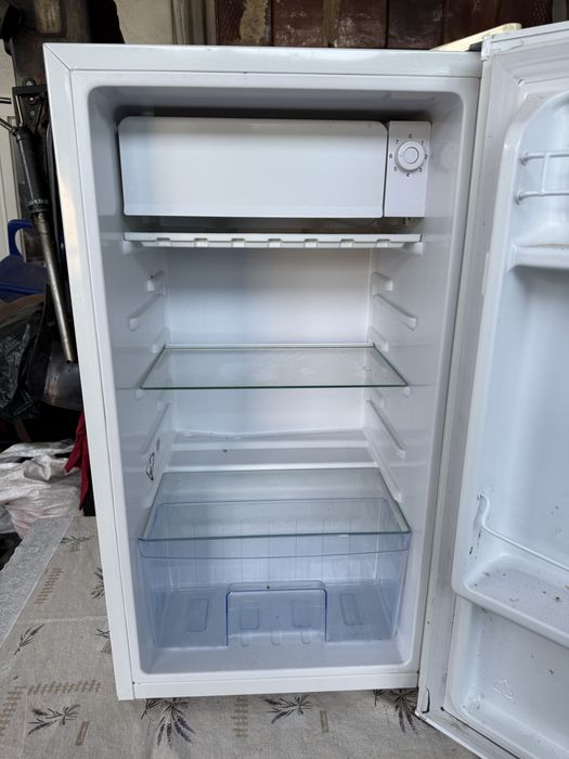 Vand Frigider FAR