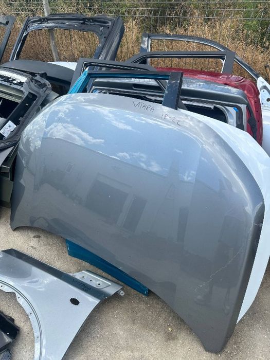 Capota motor / aripa stanga / dreapta Suzuki Vitara