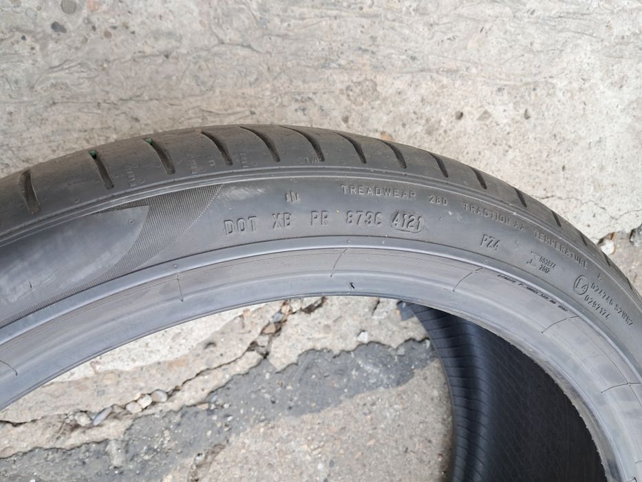 Anvelope second vara 275 35 R22 Pirelli