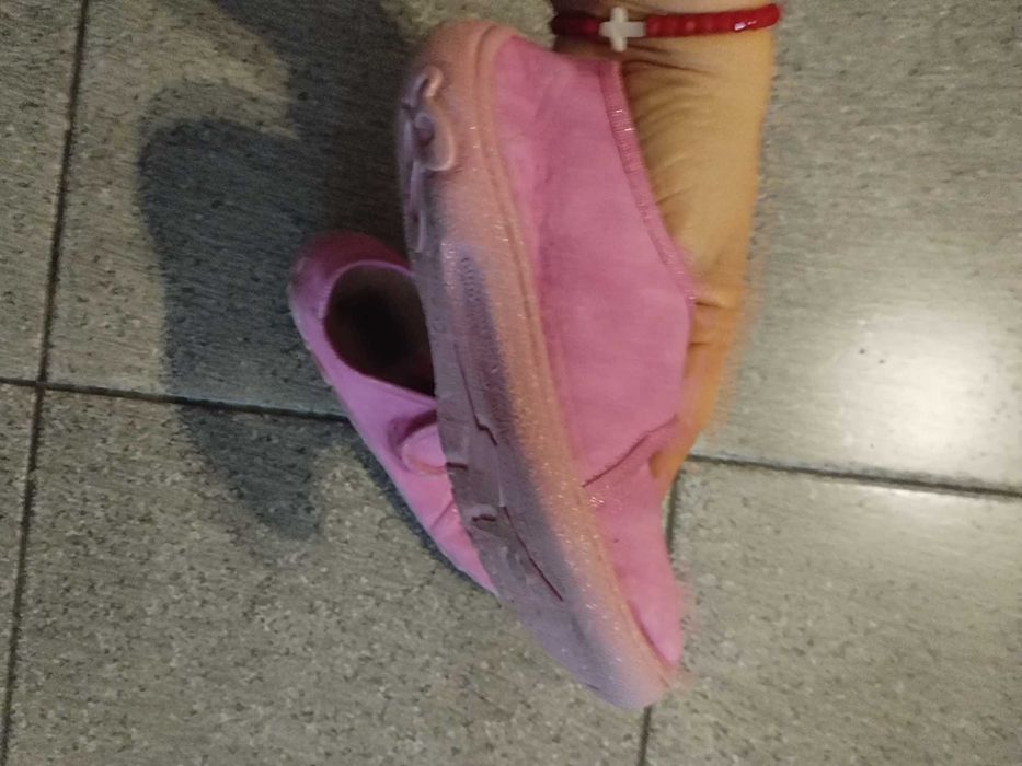 Пантофи за момиче 30 номер