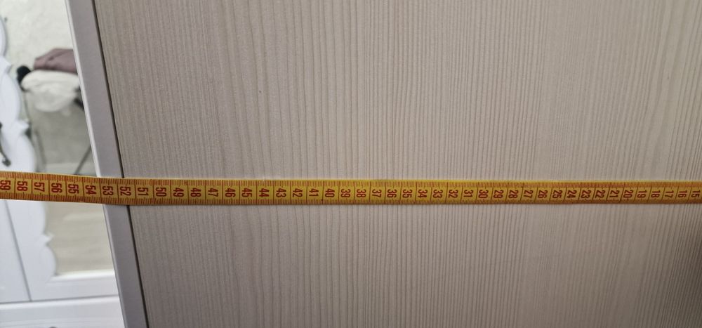 Продам шкаф угловой для спальни