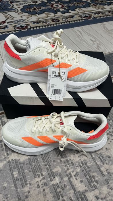 кроссовки adidas
