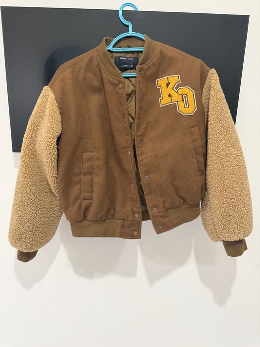 Бомбер в отличном состоянии,   Размер 42