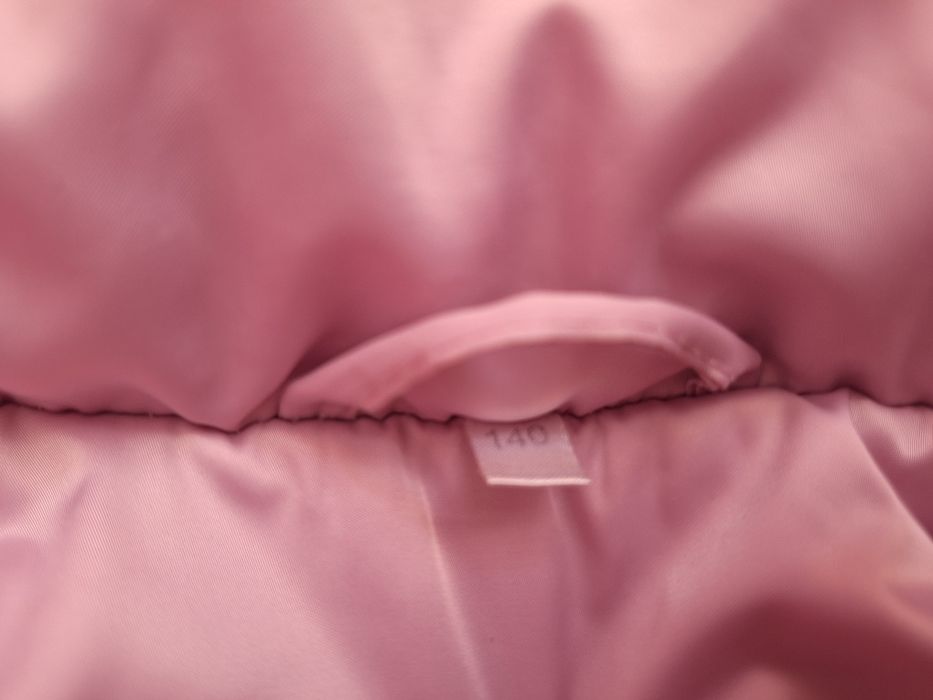 Зимняя куртка для девочки, размер 140