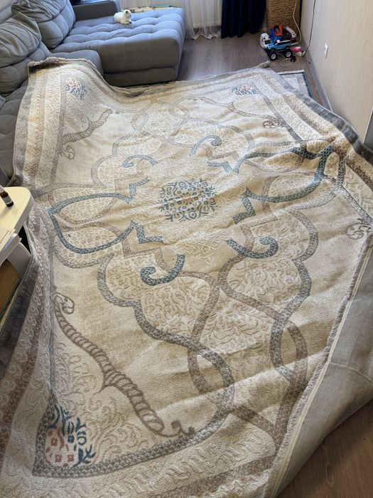 Отличный ковер 2,50х3,50