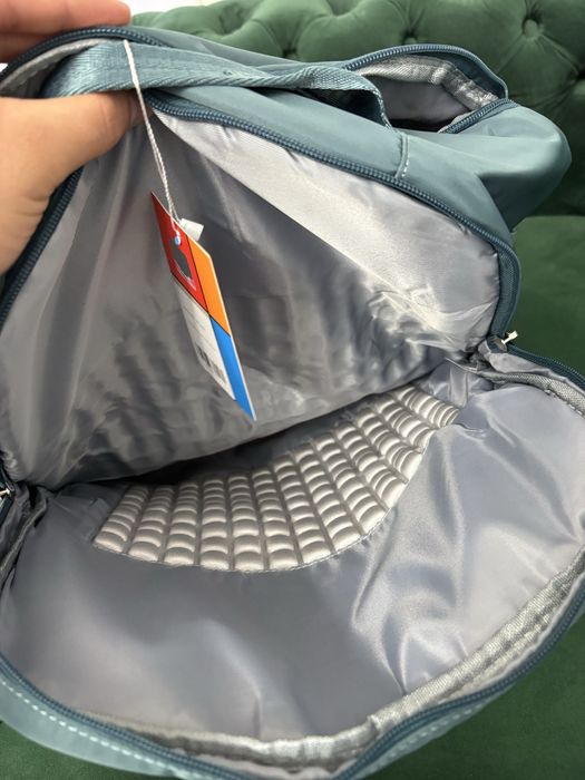 Rucsac de călătorie de mare capacitate 40x30x20 Nou cu Eticheta