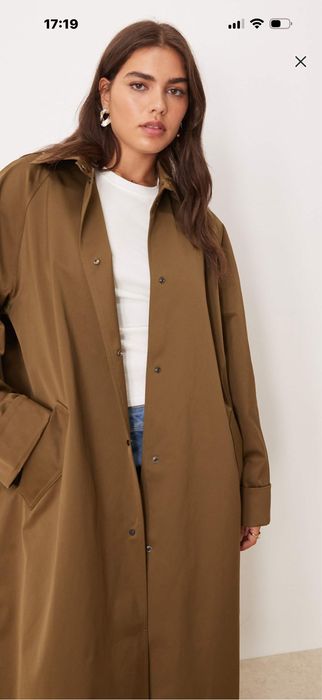 Стильный плащ-тренч свободного кроя