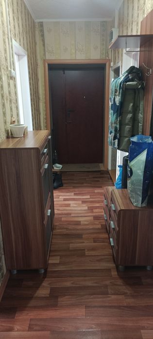 Продам квартиру 3 комнатную