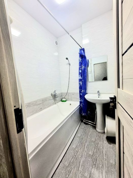 Чиланзар-11 кв 2/1/4.50м2 Срочно Продам квартиру срочно