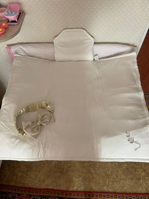 Продам конверт на выписку новый